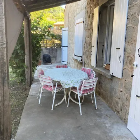 Les Lauriers Ardeche Sud Pour 5 Personnes Nyaraló *